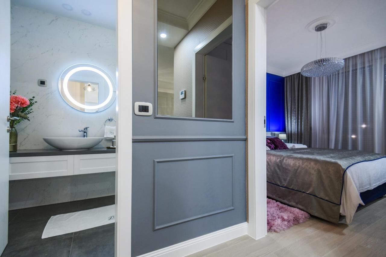 Divine Luxury Blue Apartment