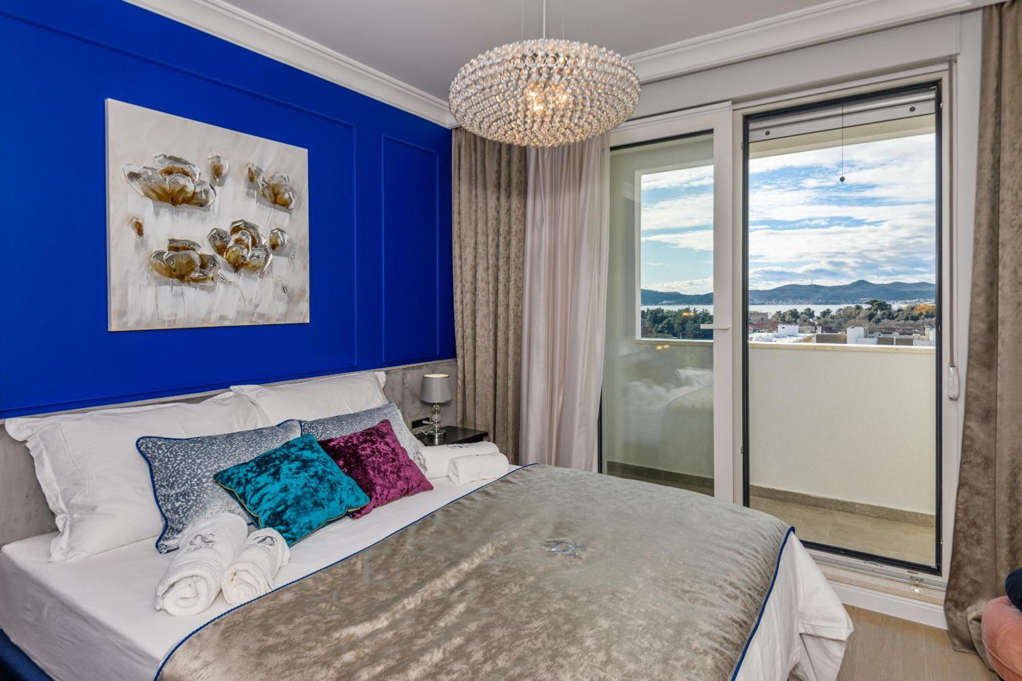 Divine Luxury Blue Apartment *